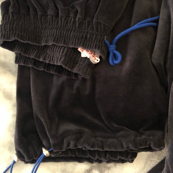 Jordan Velour Tracksuit sz L/M - Picture 3 of 8